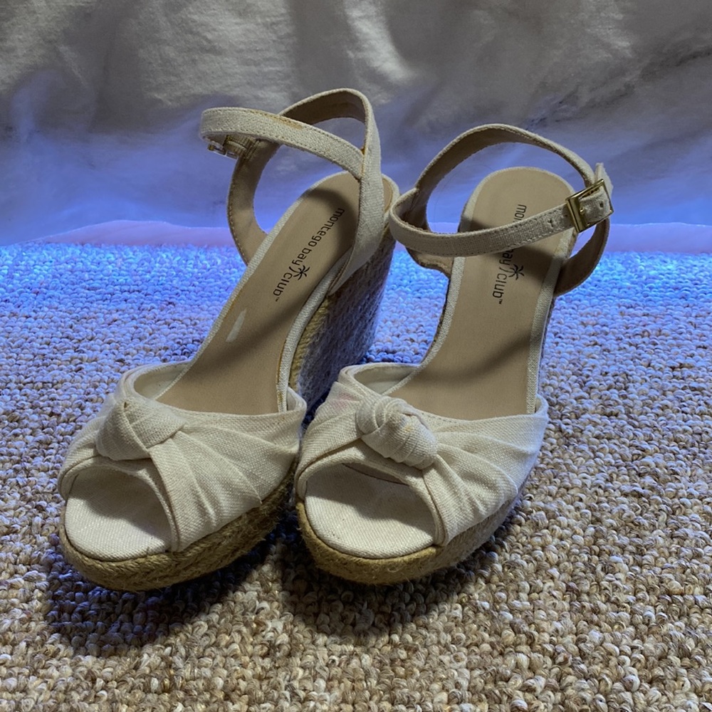 Wedge espadrilles